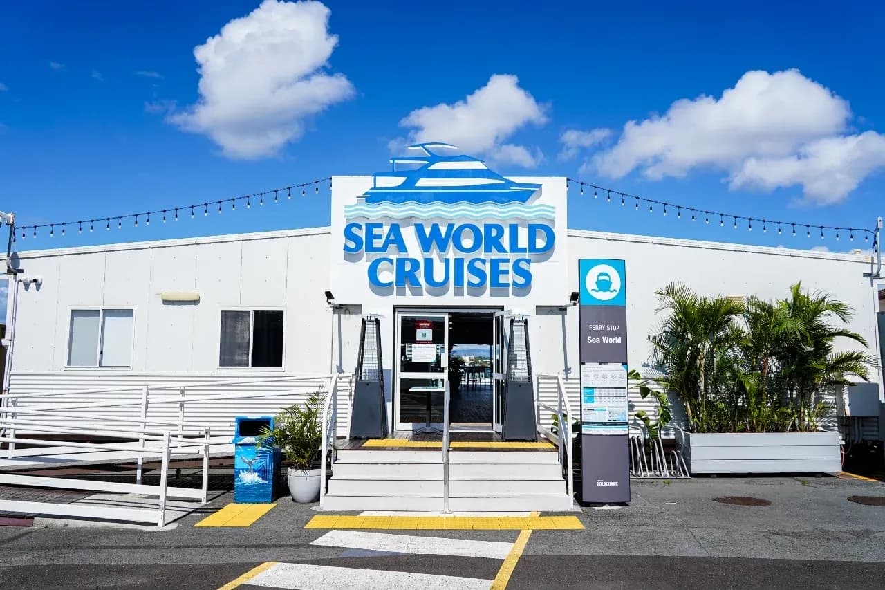 Front entrance, steps and access ramp at Sea World Cruises Terminal